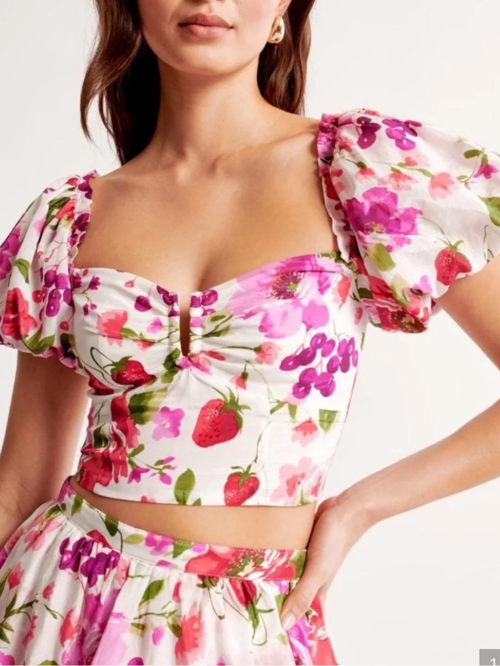 Abercrombie & Fitch Pink & White Strawberry Floral Puff-Sleeve Crop Top